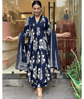 YAGNIK FASHION Women Rayon Printed Anarkali Kurti With Palazzo ( Blue )