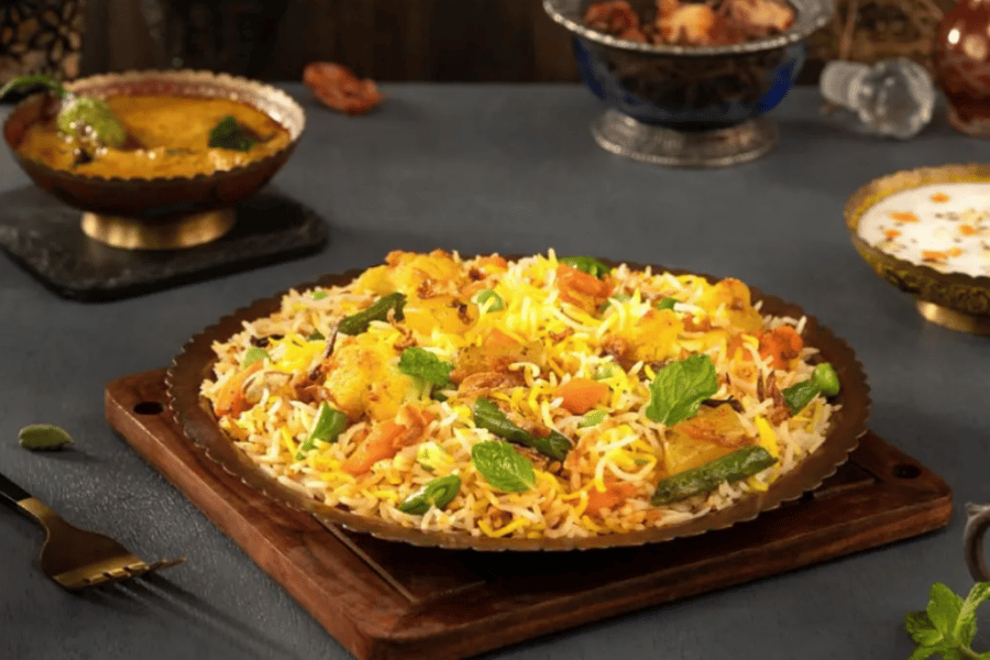 Veg Hyderabadi Biryani (With Raita)