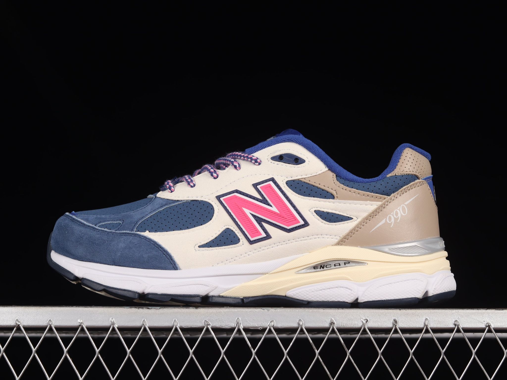 Kith x New Balance 990v3 - Daytona-Euro 42