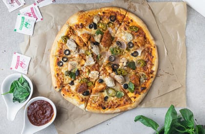 Jalapeno onion and olive pizza