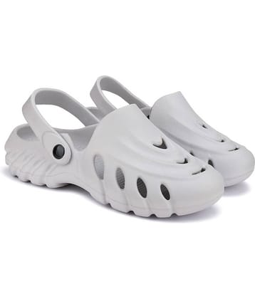 Bersache - Green Men's Clogs