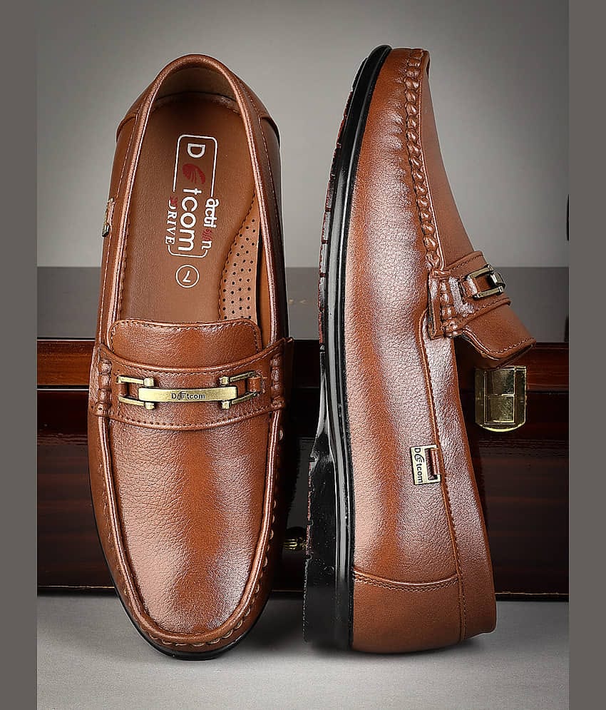 Action Tan Men's Slip on