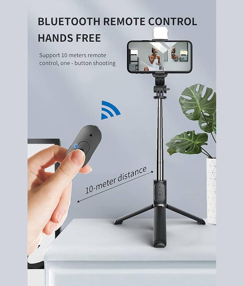 Shop To Shop Bluetooth Selfie Flash Light ( Black )