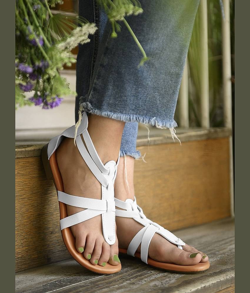 Shoetopia - White Women's Flats