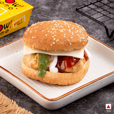 Chicken Cheese Moburg