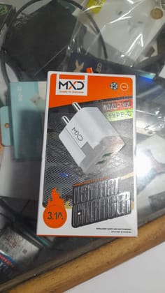 Duwal USB fast charger