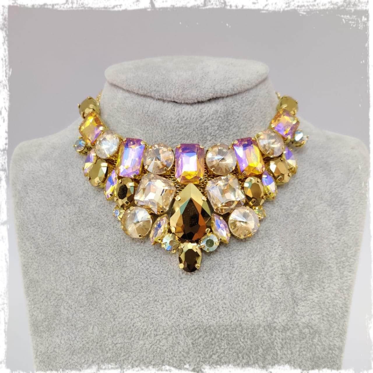 ZEVAR | AD Choker Necklace-yellow