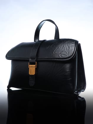 The Solis Sling Bag - Onyx Black-Handbag