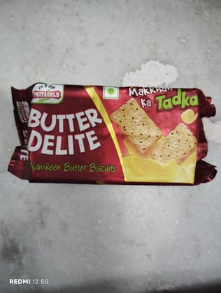 Priyagold gold butter namkeen biscuit