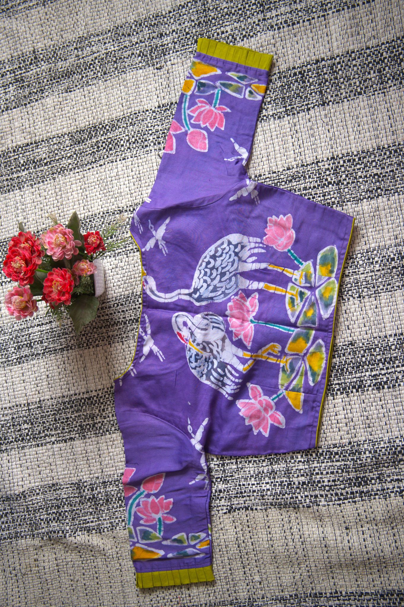 Swan Shaluk Blouse-M