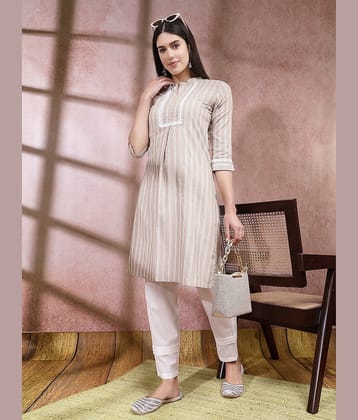 Stylum Cotton Blend Striped Straight Women's Kurti - Beige ( Pack of 1 )