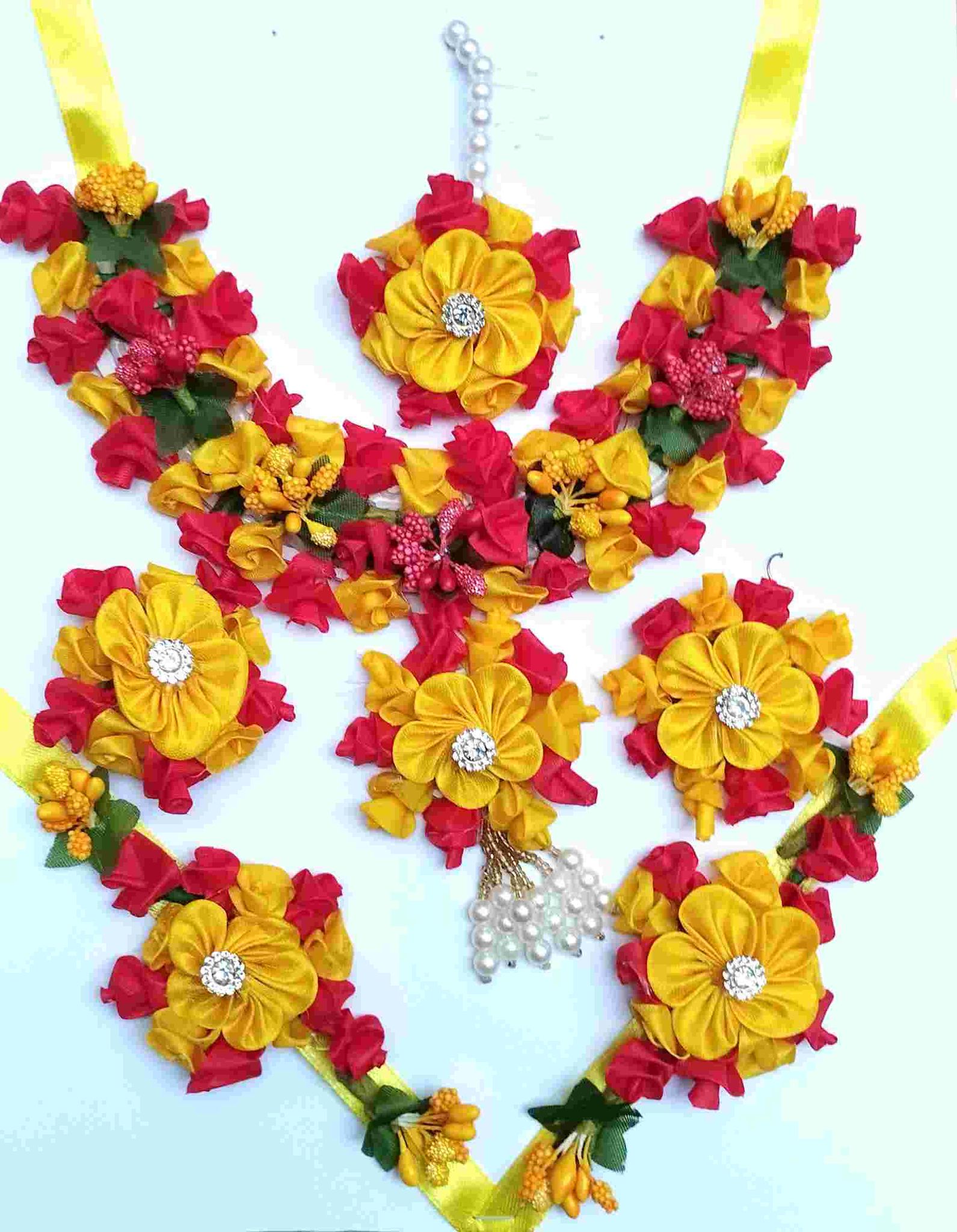 Clouth Aurnamants Jewellery Handicrafts Jewellery