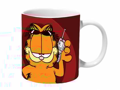 Multicolor Garfield On The Phone Ceramic Mug