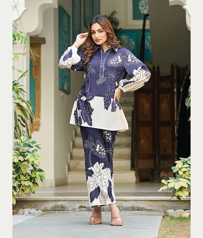 VIBEVISION Women Printed T-Shirt With Trousers Co-Ord Set ( Navy Blue )