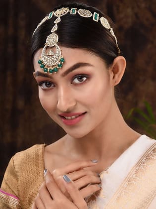 Gold Plated Kundan studded & Beaded Matha Patti