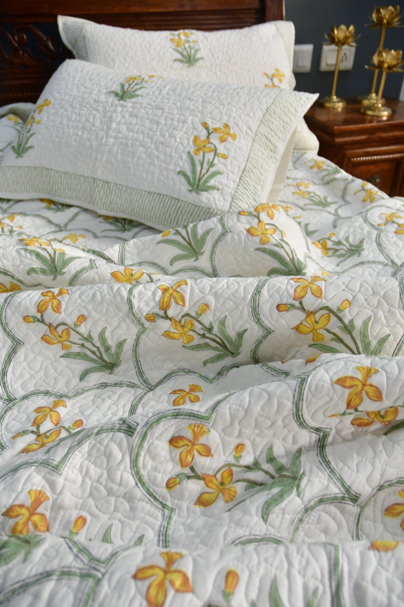 Yellow Jaal Handblock Bedcover : Timeless Design King size 90x108 inches