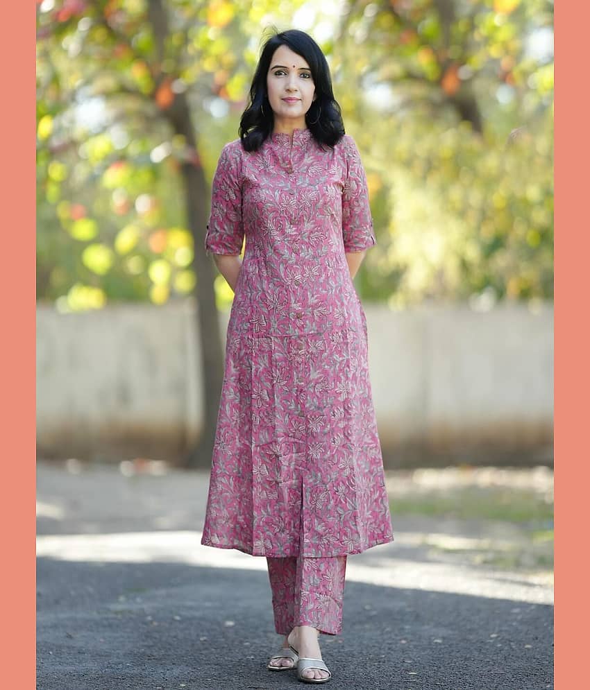 YAGNIK FASHION Women Cotton Solid Straight Kurti With Pants ( Pink )