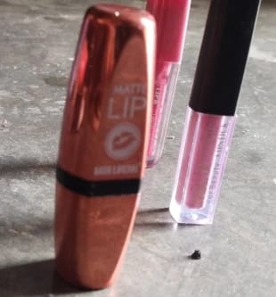 trending lipstick for girls