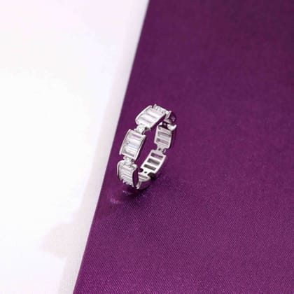 Elegant Sterling Silver Baguette CZ Band Ring-White Stone / Silver / US 5 (15.6 mm Diameter)