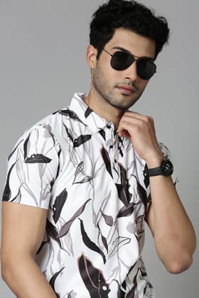 Vista-White Printed Polo T-Shirt-M