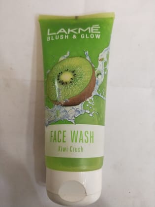 Lakme Blush & glow Face wash Kiwi crush 