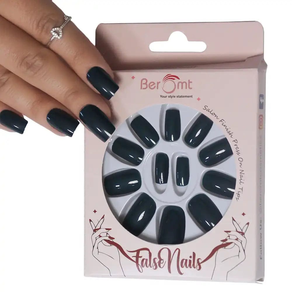 GLOSSY NAILS- 358 (NAIL KIT INCLUDED)