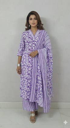 Pure COTTON   Kurti paired with cotton pant n beautiful dupatta