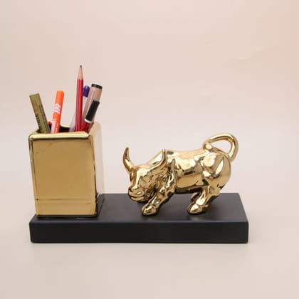 Bull of Success – Pen Organizer