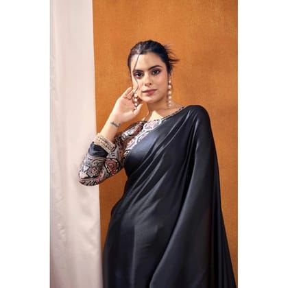 womens satin crepe printed saree with unstitched blouse 5mtr black pid64995