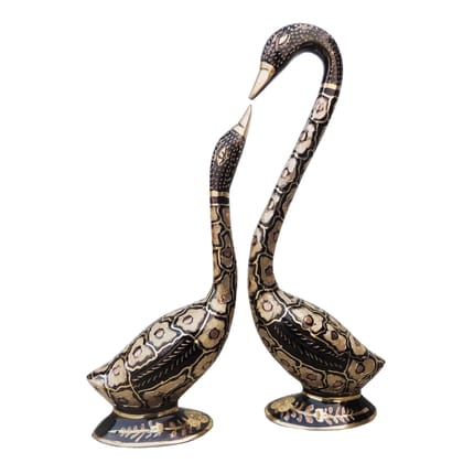Brass Decorative Showpiece Duck Pair Statue For Home Decor, Height : 11 Inch (ANMAS214 B)