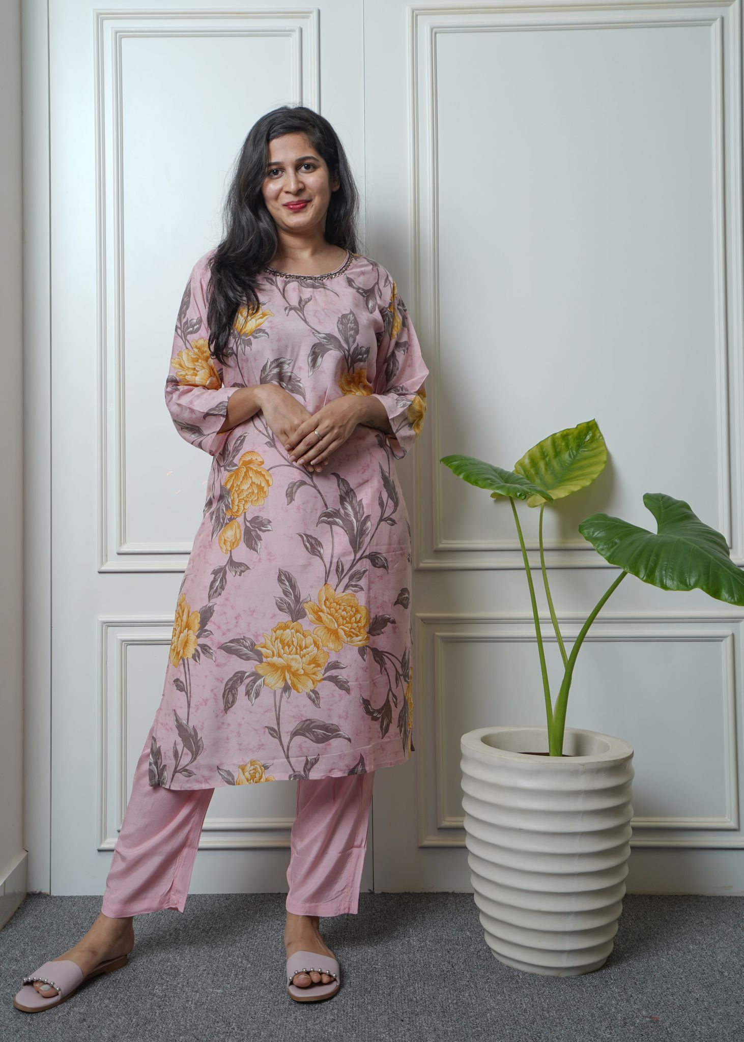 Muslin printed kurta and pant set-XL