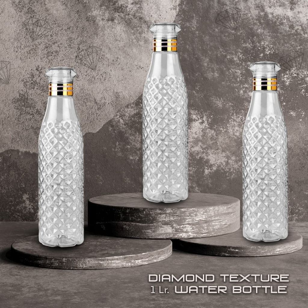 Set of 4 Space Saving Fridge Bottles with Caps, 1 Liter