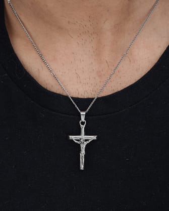 CRUCIFIX (SILVER) Pendant+ Chain