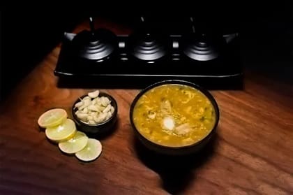 Chicken Lemon Garlic Soup