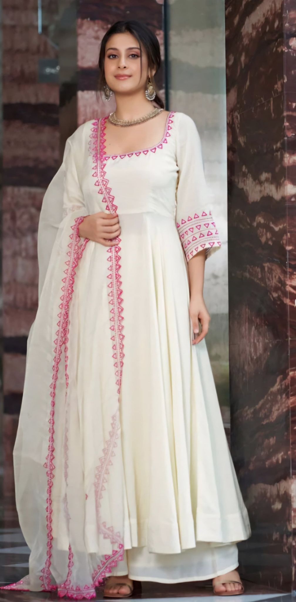 Georgette White Love Outfit-S