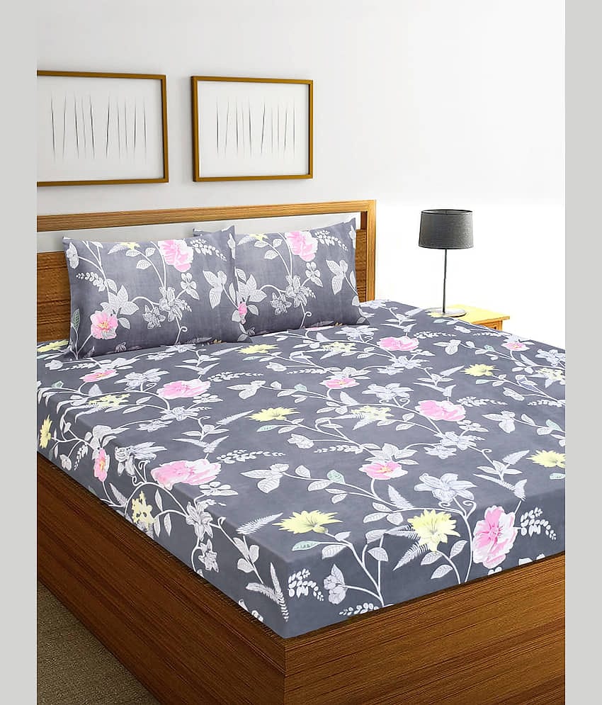 Home Candy Microfiber Floral Double Bedsheet with 2 Pillow Covers- Grey