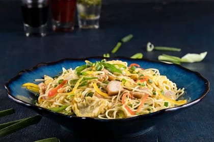 Chicken Hakka Noodles