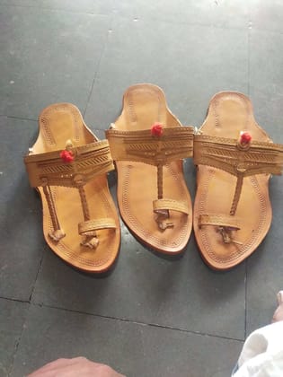 Kolhapuri Leather Chappal (No-8)