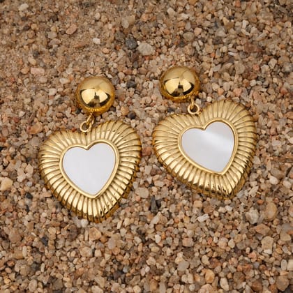 Heart Shell Drop Earrings