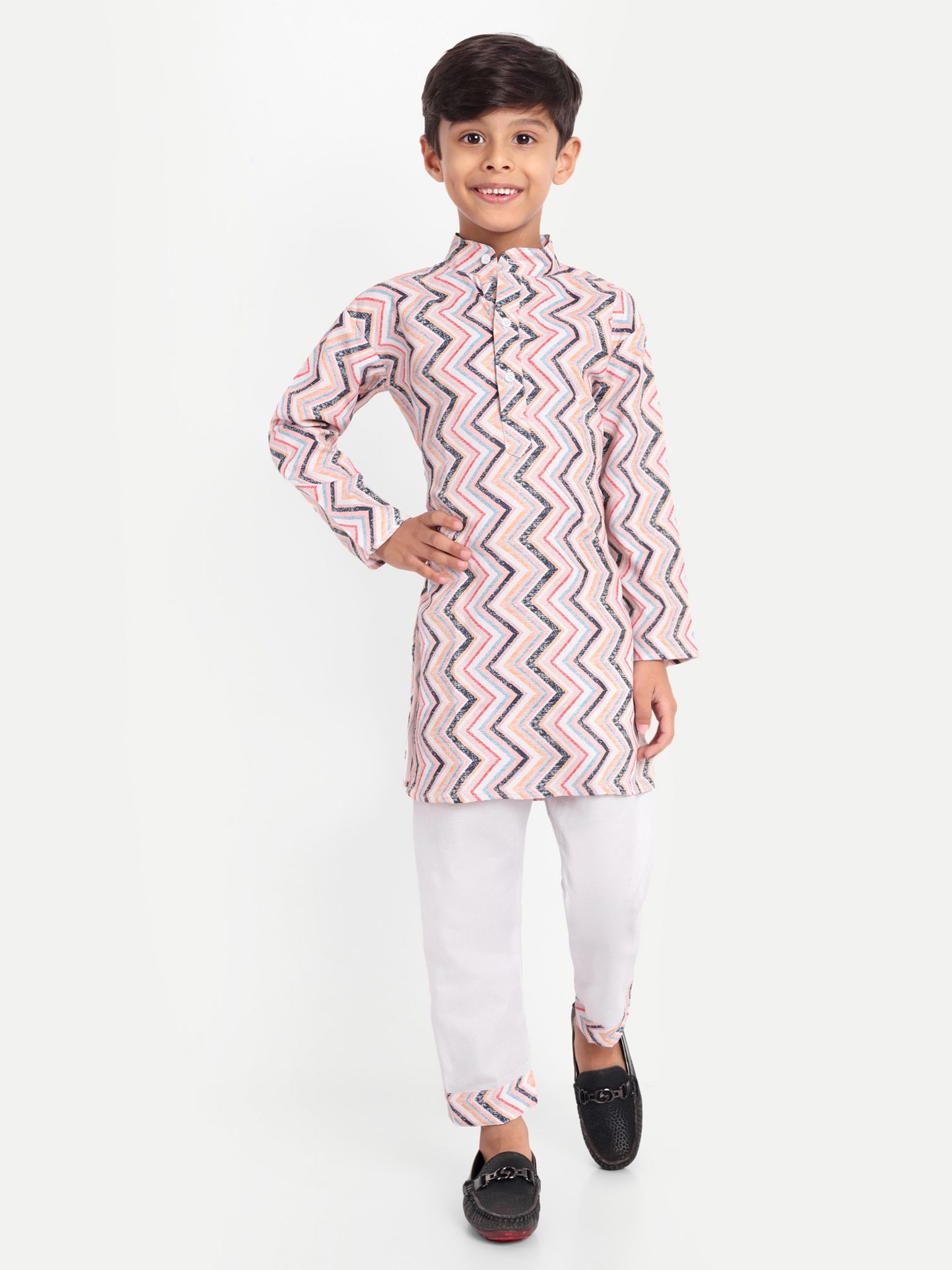 Kurta Pyjama Set _ Multicolor