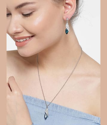 YOUBELLA Blue Alloy Necklace Set ( Pack of 1 )