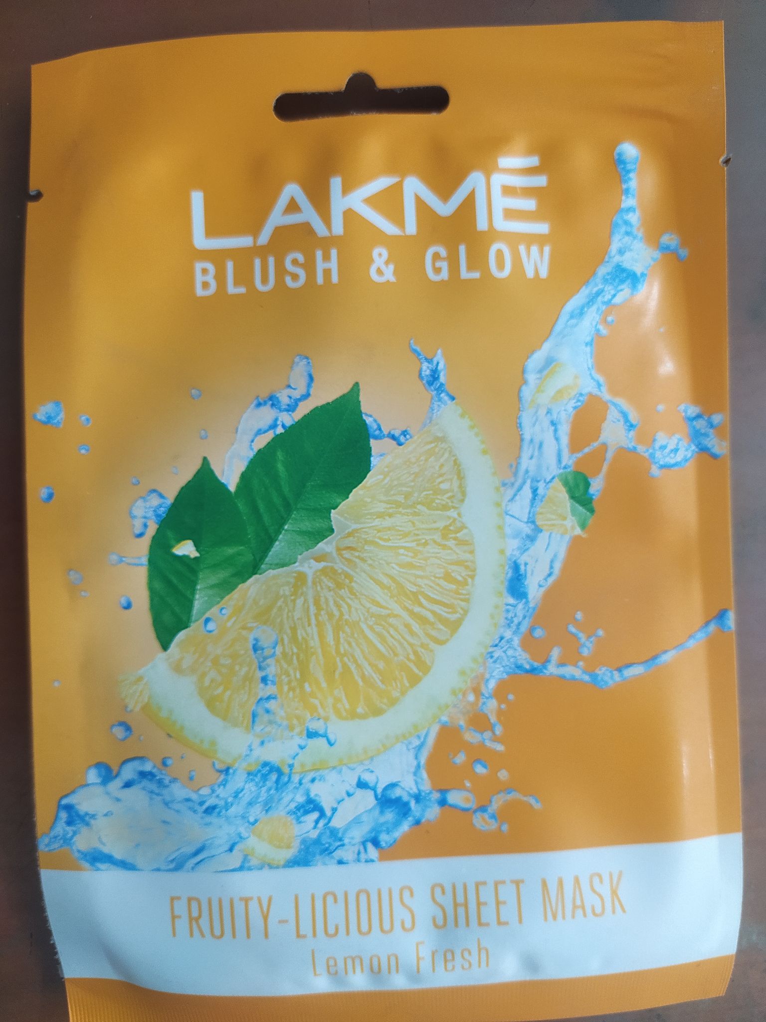 Lakme Blush & glow Fruity-licious sheet mask Lemon fresh 