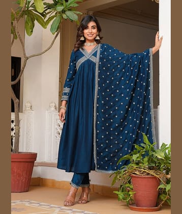 AMIRA'S INDIAN ETHNICWEAR Women Silk Blend Embroidered Flared Kurti With Pants ( Teal )