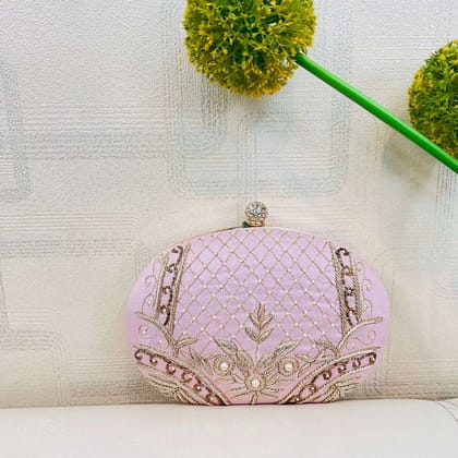 vs handwork clutch