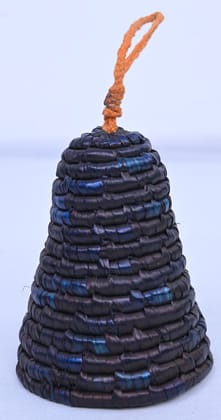 Handwoven Wheatgrass Hanging Bell Décor (Dual Tone – Dark Finish) Handwoven Wheatgrass Hanging Bell Décor (Dual Tone – Dark Finish)