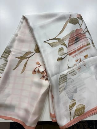 Crepe with digital print
