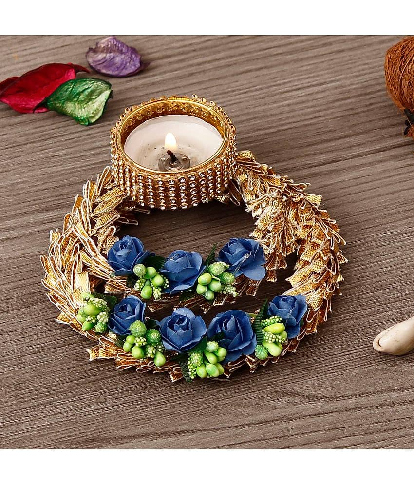 eCraftIndia Multicolour Table Top Iron Tea Light Holder - Pack of 1