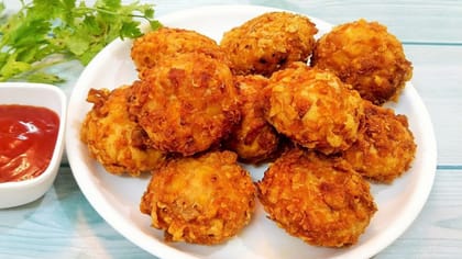 Paneer kurkure momos [8 pieces]