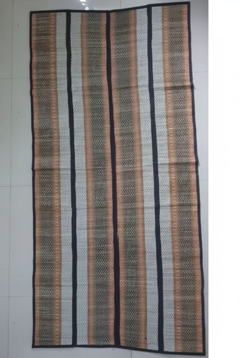 Handcrafted Eco Friendly Yoga Mat by Sandhya Mat Unit Cotton and Madurkathi Natural Grass Fiber 3 6 Square Feet