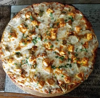 Tandoori Malai Paneer Tikka Pizza [8 Inches]